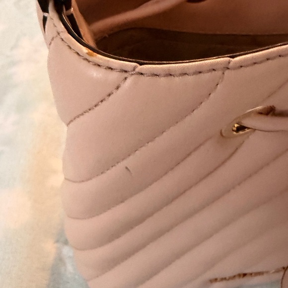 Michael Kors Blush Quilted Shoulder Bag - Picture 5 of 7